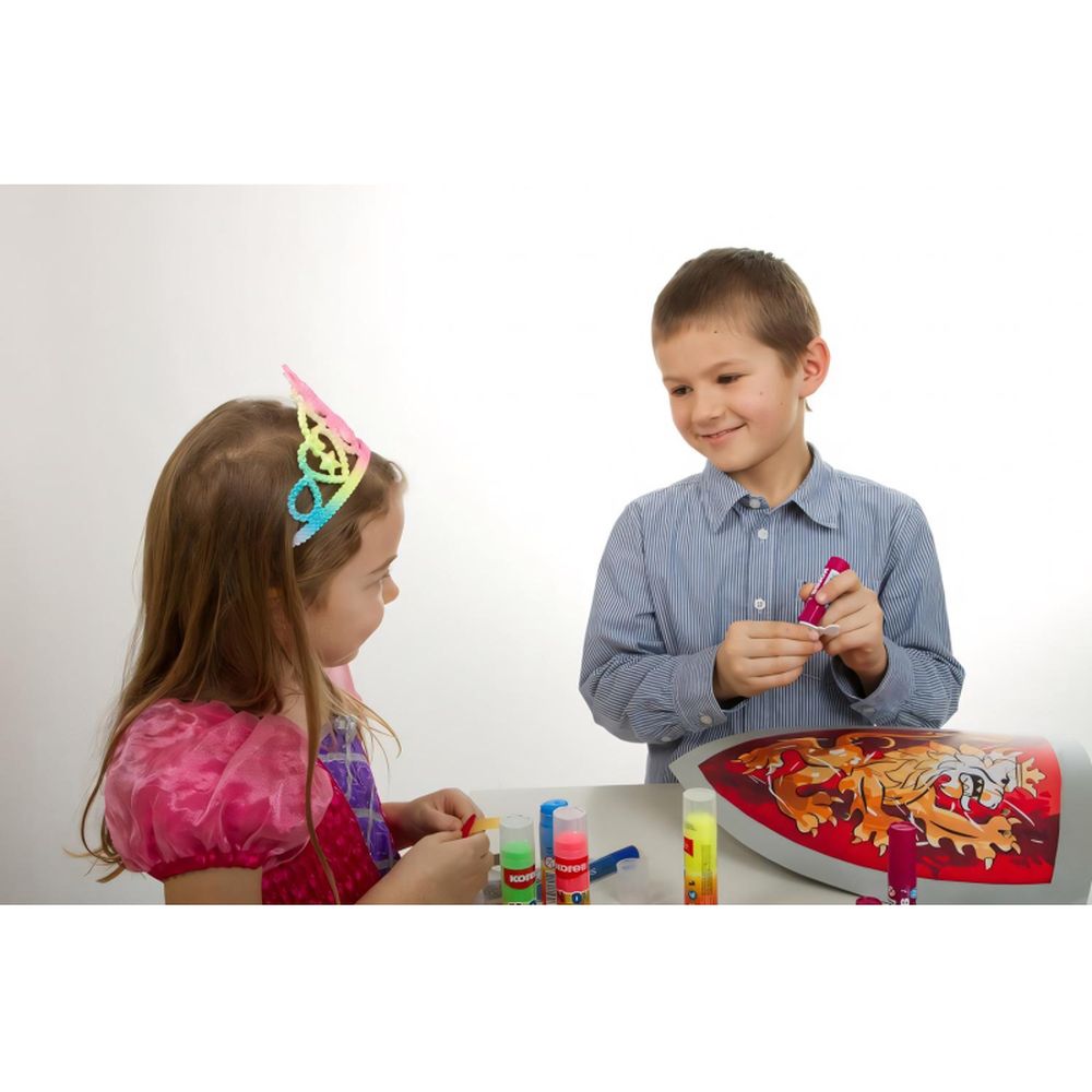 Клей-карандаш KORES 8г Chameleon (исчезающий цвет)