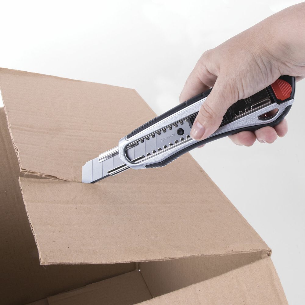 Нож канцелярский мощный 18 мм BRAUBERG