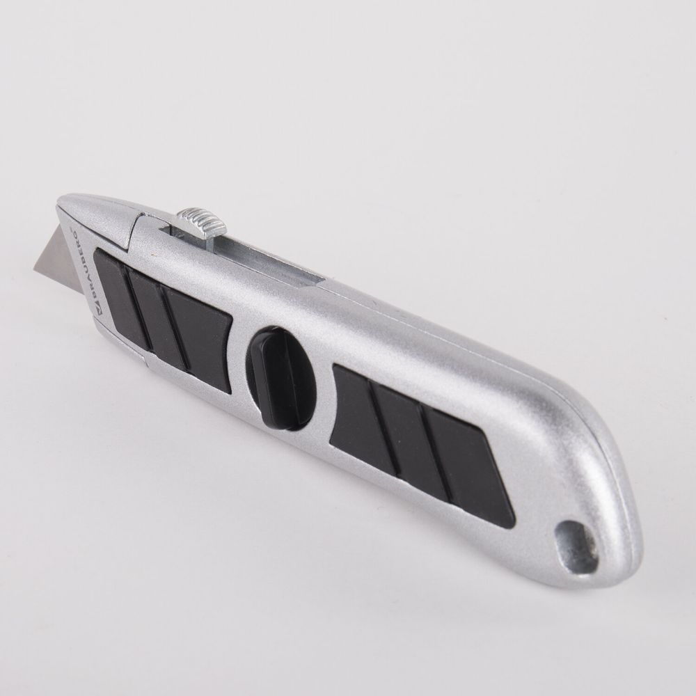 Нож универсальный мощный BRAUBERG "Professional", 6 лезвий в комплекте, фиксатор, металл