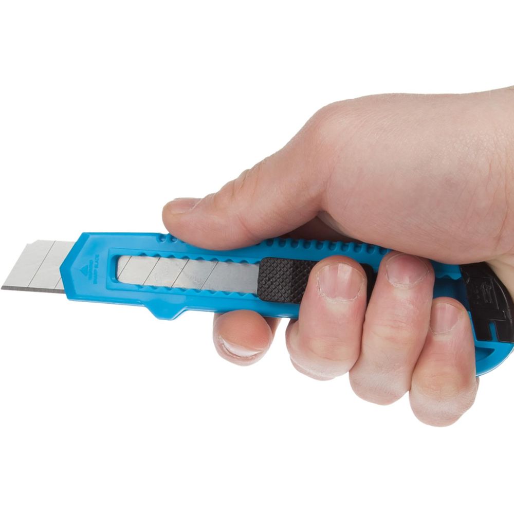 Канцелярский нож 18мм ATTACHE OF01, ассорти