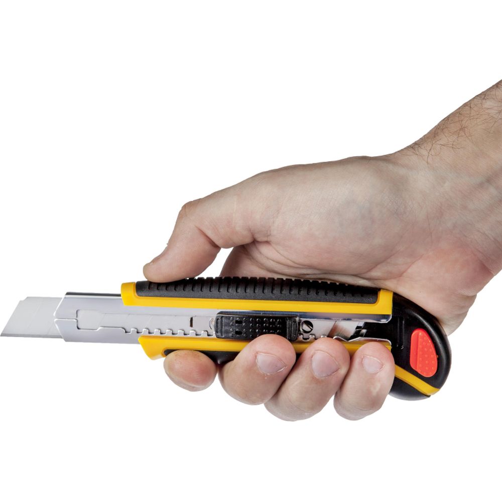 Канцелярский нож 18мм Attache Selection с резиновыми вставками и металлическими направляющими +6 запасных лезвий, блистер