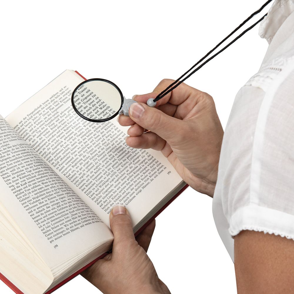 Лупа просмотровая нашейная STAFF, 4-х кратное увеличение, на шнурке, диаметр 50 мм