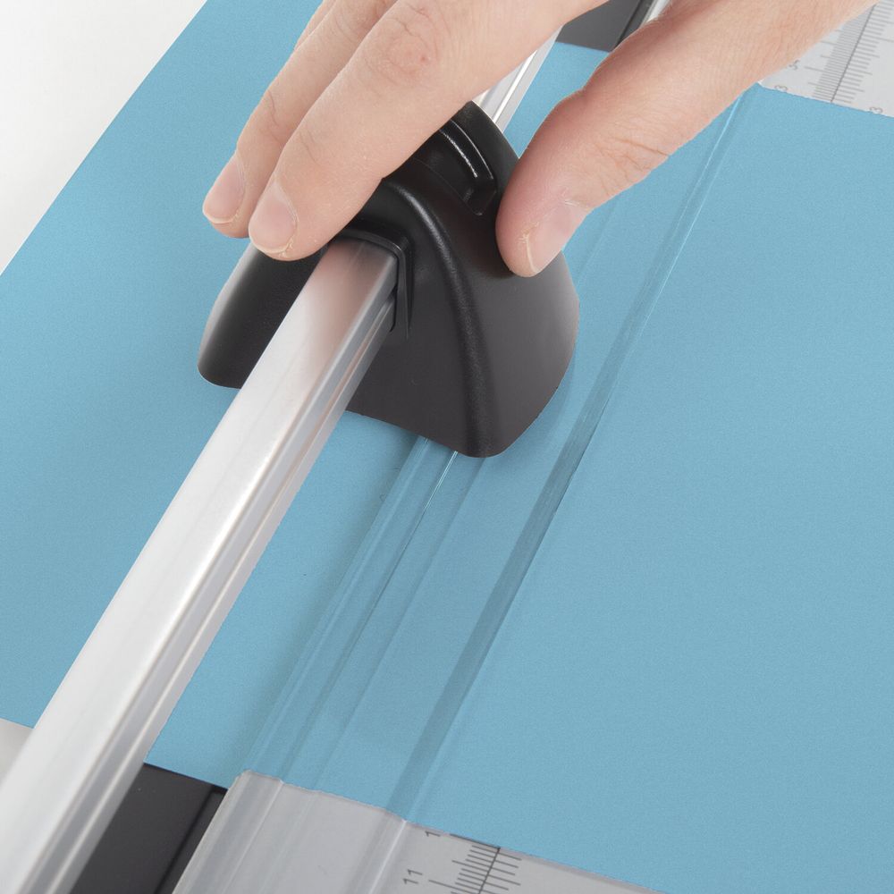 Резак роликовый BRAUBERG EXTRA A3, до 10 л, длина реза 480 мм, металлическое основание