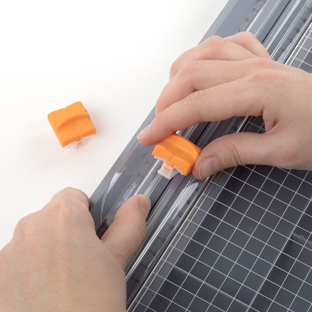 Резак роликовый с органайзером BRAUBERG SPECIAL, до 12 л., длина реза 310 мм, А4