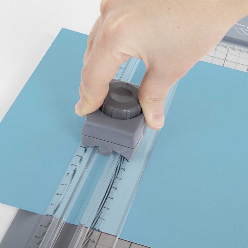 Резак роликовый с тремя типами резки BRAUBERG TRIPLE CUT, до 10 л., длина реза 310 мм