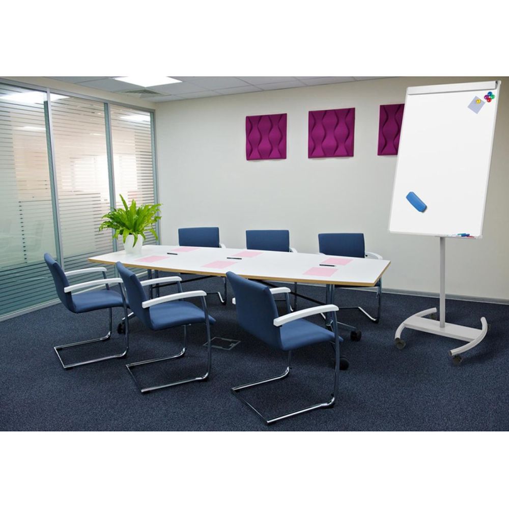 Флипчарт Attache 70х100см на роликах