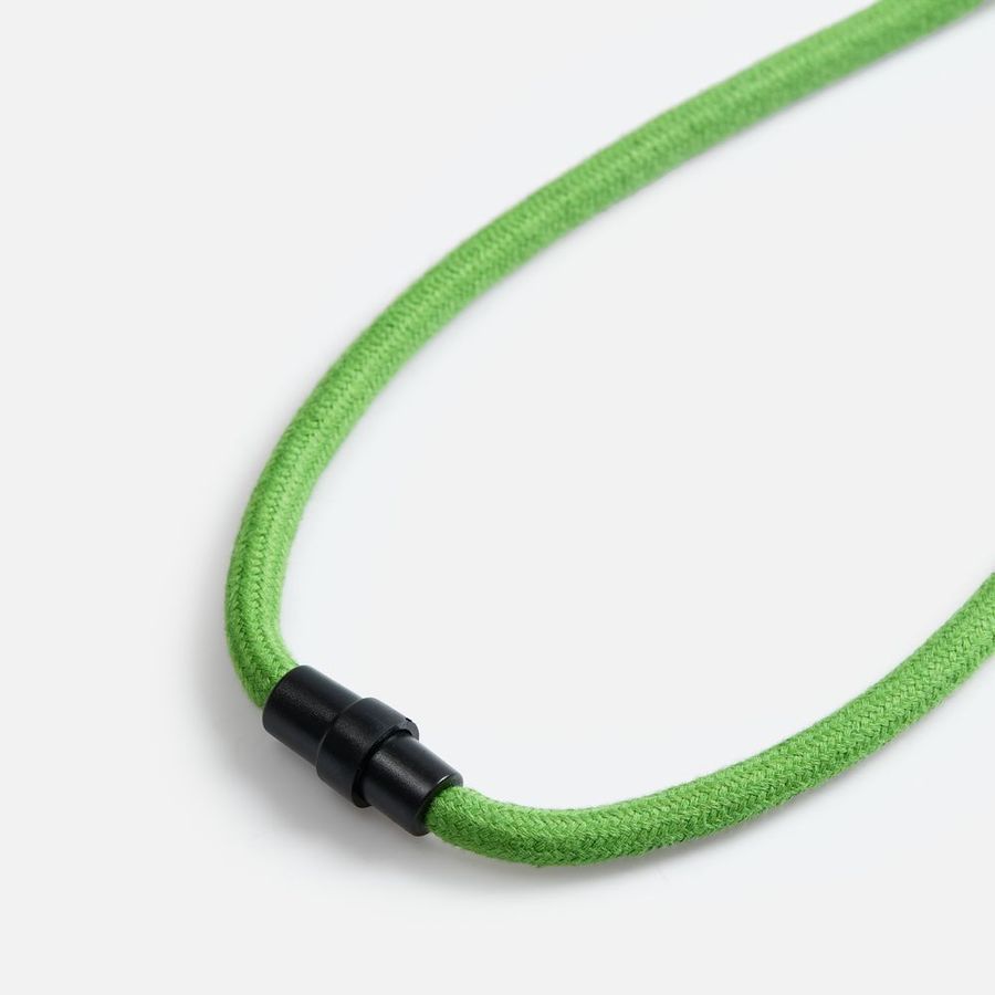 Шнурок для бейджа Tube Wood зеленый