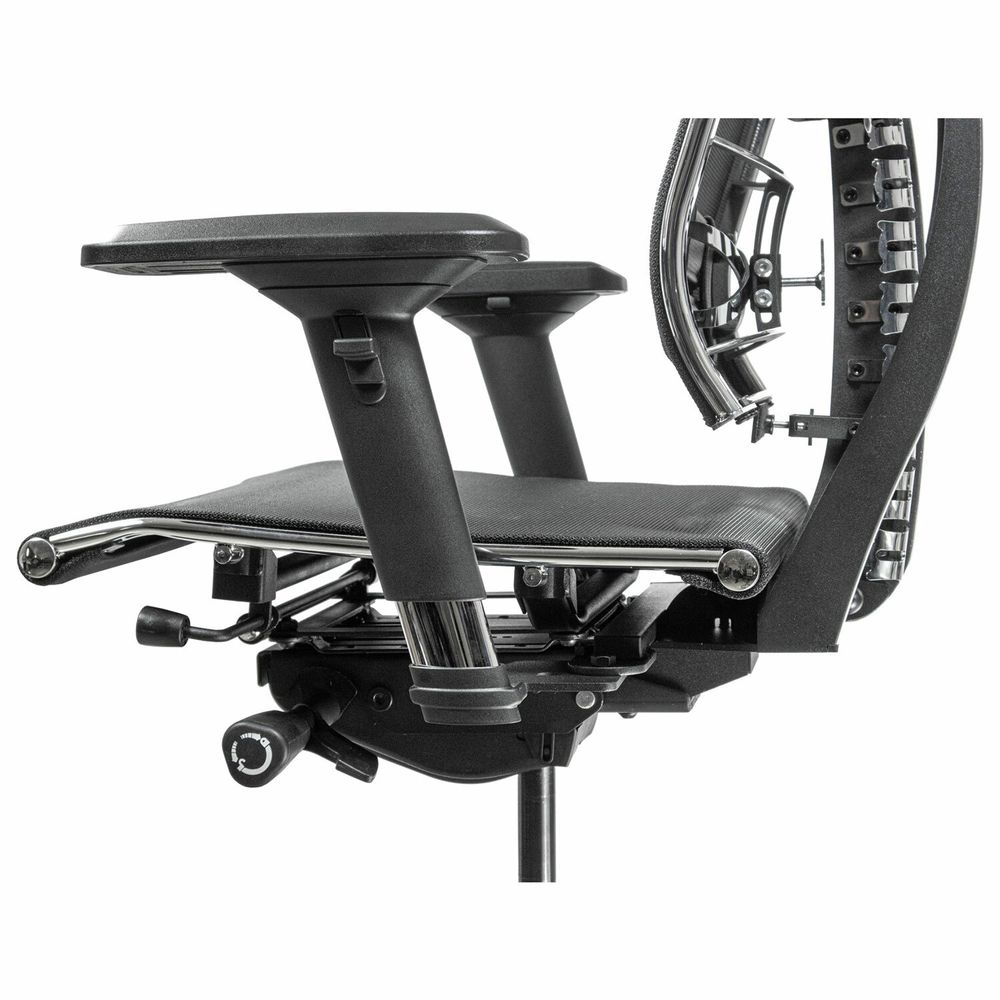 Кресло МЕТТА "YOGA" Y 4DF B2-5D, адаптивная спинка, 3D-подголовник, сверхпрочная сетка, черное