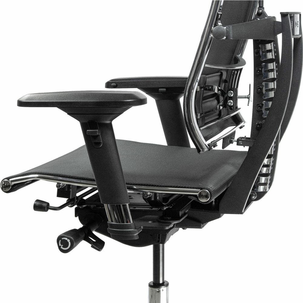 Кресло МЕТТА "YOGA" Y 4DF B2-5D, адаптивная спинка, 3D-подголовник, сверхпрочная сетка, черное