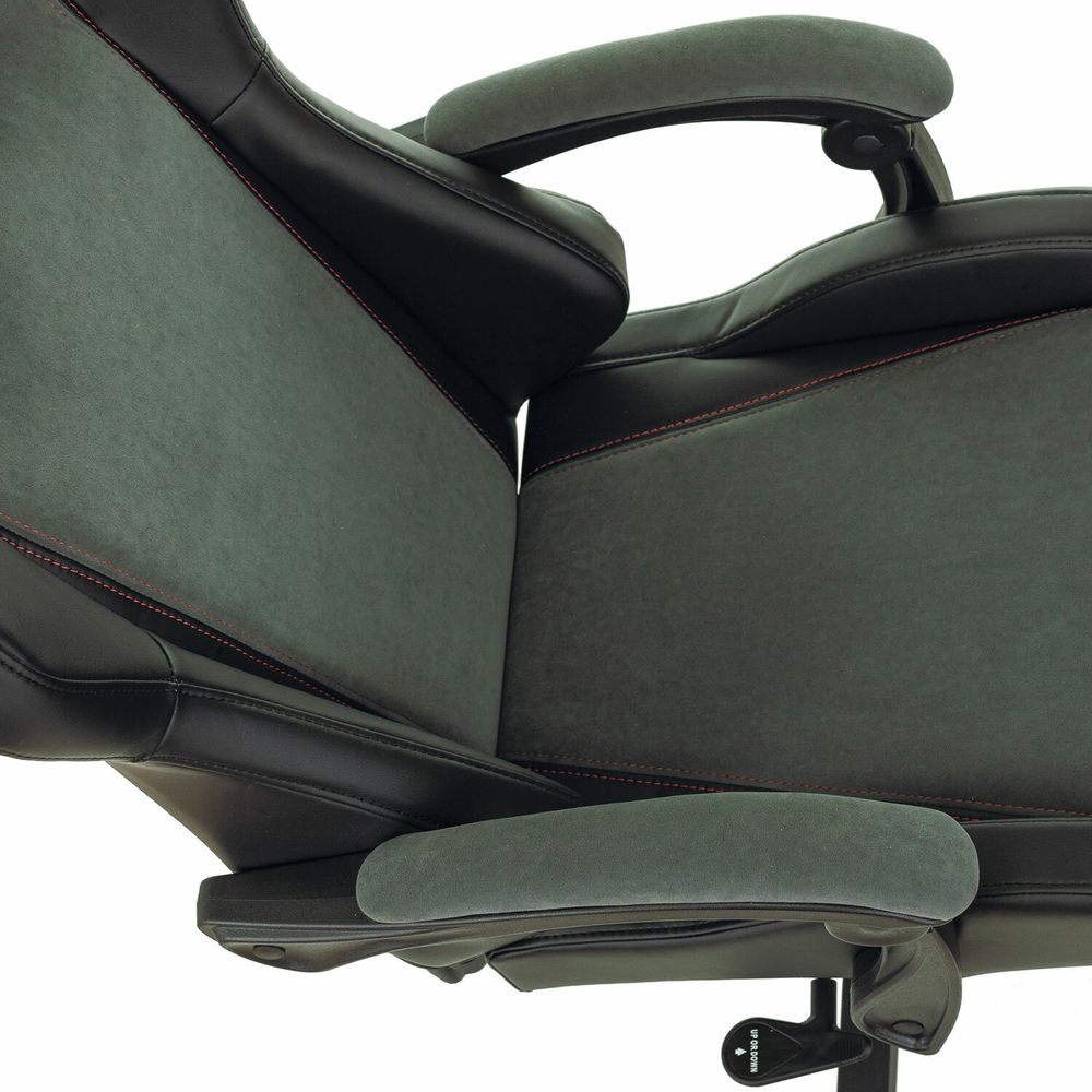 Кресло компьютерное BRABIX "Striker GM-121", синхромеханизм, 2 подушки, экокожа/велюр, черное/серое