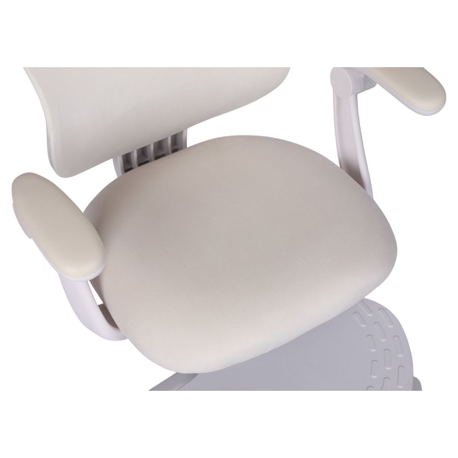 Кресло детское с подставкой для ног BRABIX