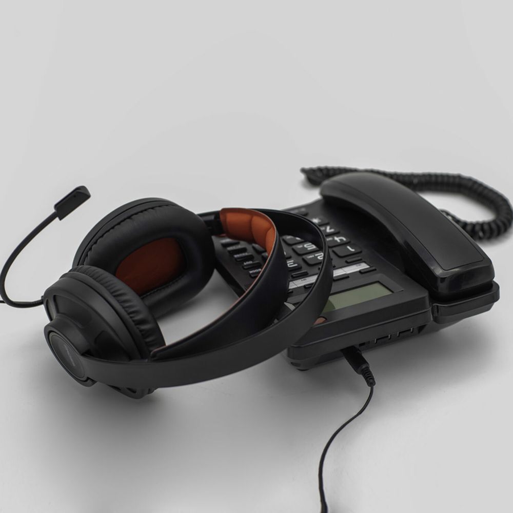 Телефон RITMIX RT-550 black, АОН, спикерфон, память 100 номеров, тональный/импульсный режим
