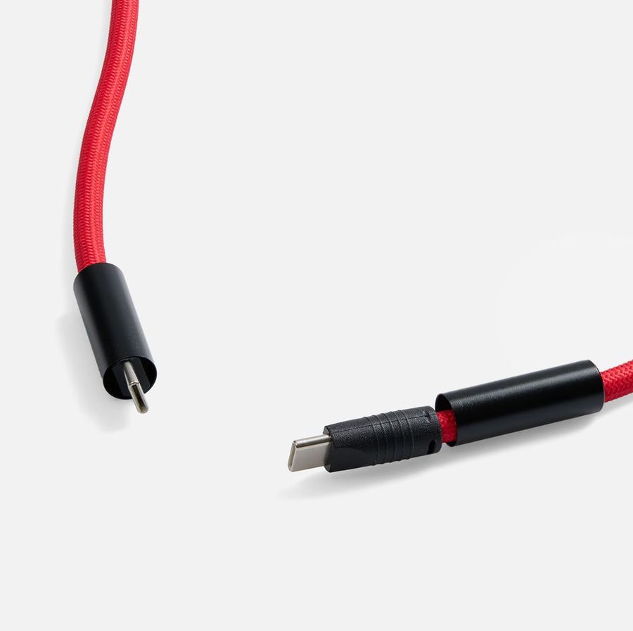 Кабель-ланьярд energyFlex Power Delivery 60 Вт красный