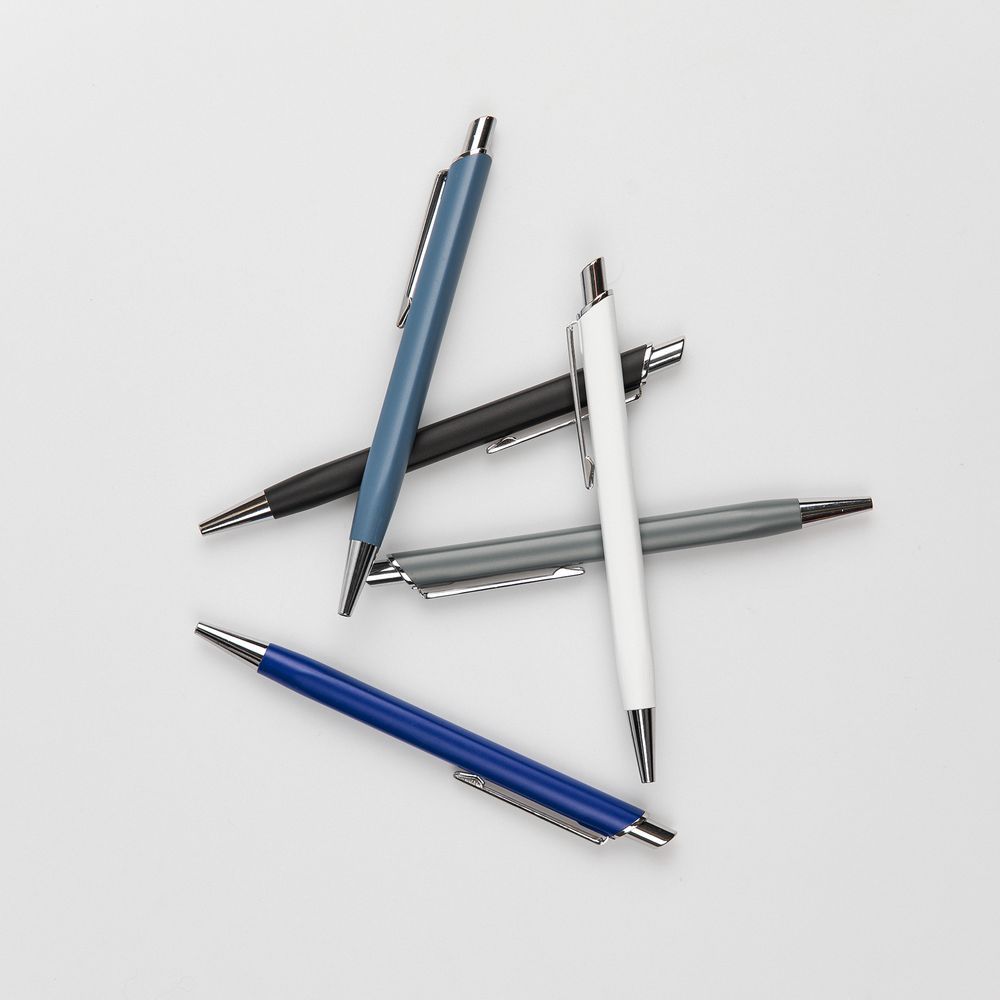 Ручка шариковая Konvent матовая черная