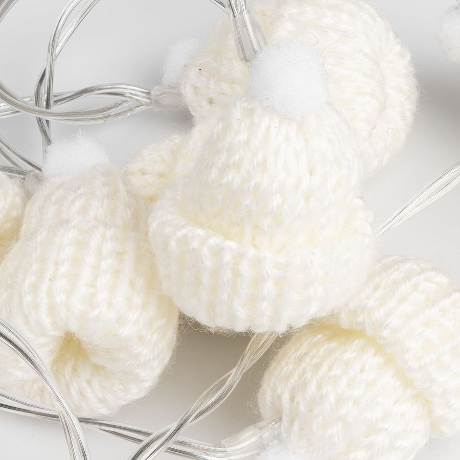 Гирлянда Cosy Poms белая
