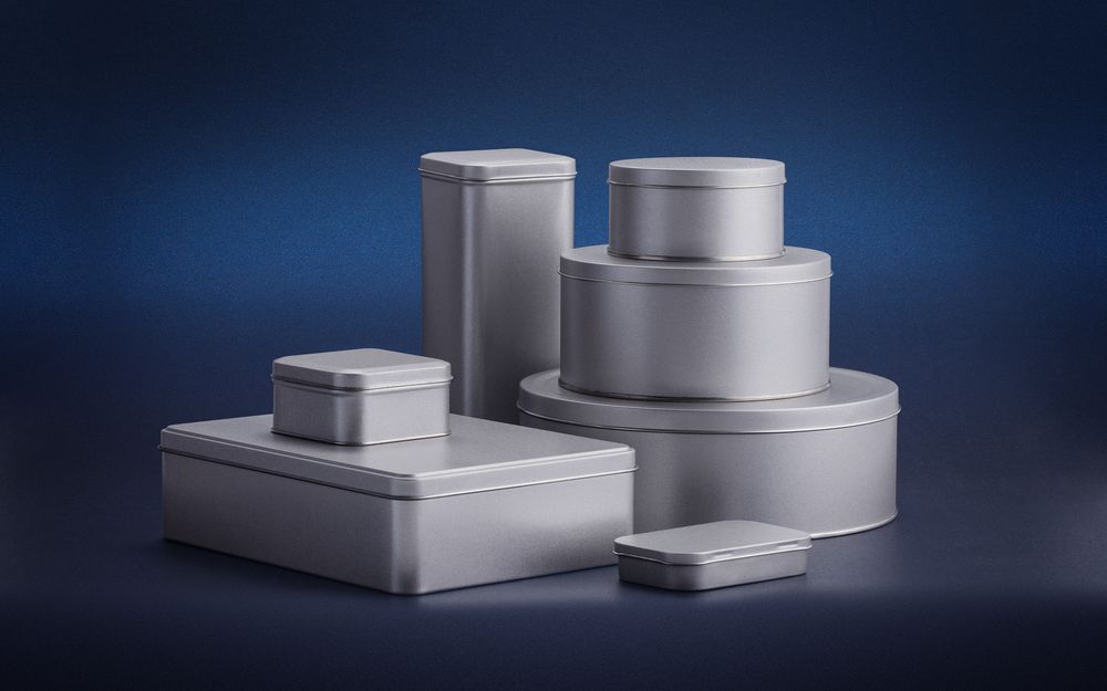 Коробка квадратная серебристая