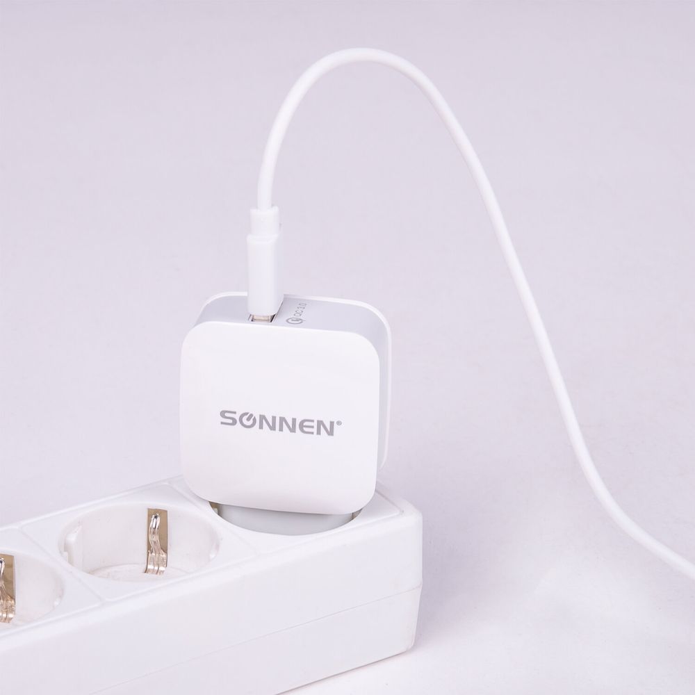 Зарядное устройство быстрое сетевое (220 В) SONNEN, USB QC 3.0 18 Вт, 3 А, белое