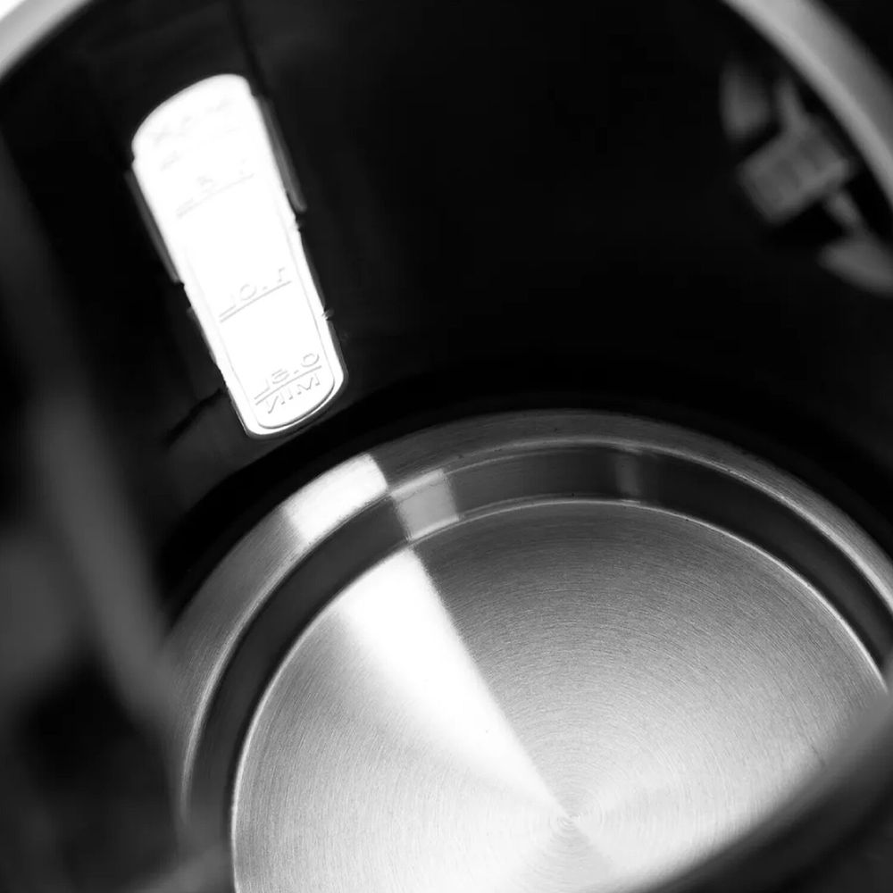 Чайник BRAYER BR1032, 1,7 л, 2200 Вт, закрытый нагревательный элемент, автоотключение, пластик, черный