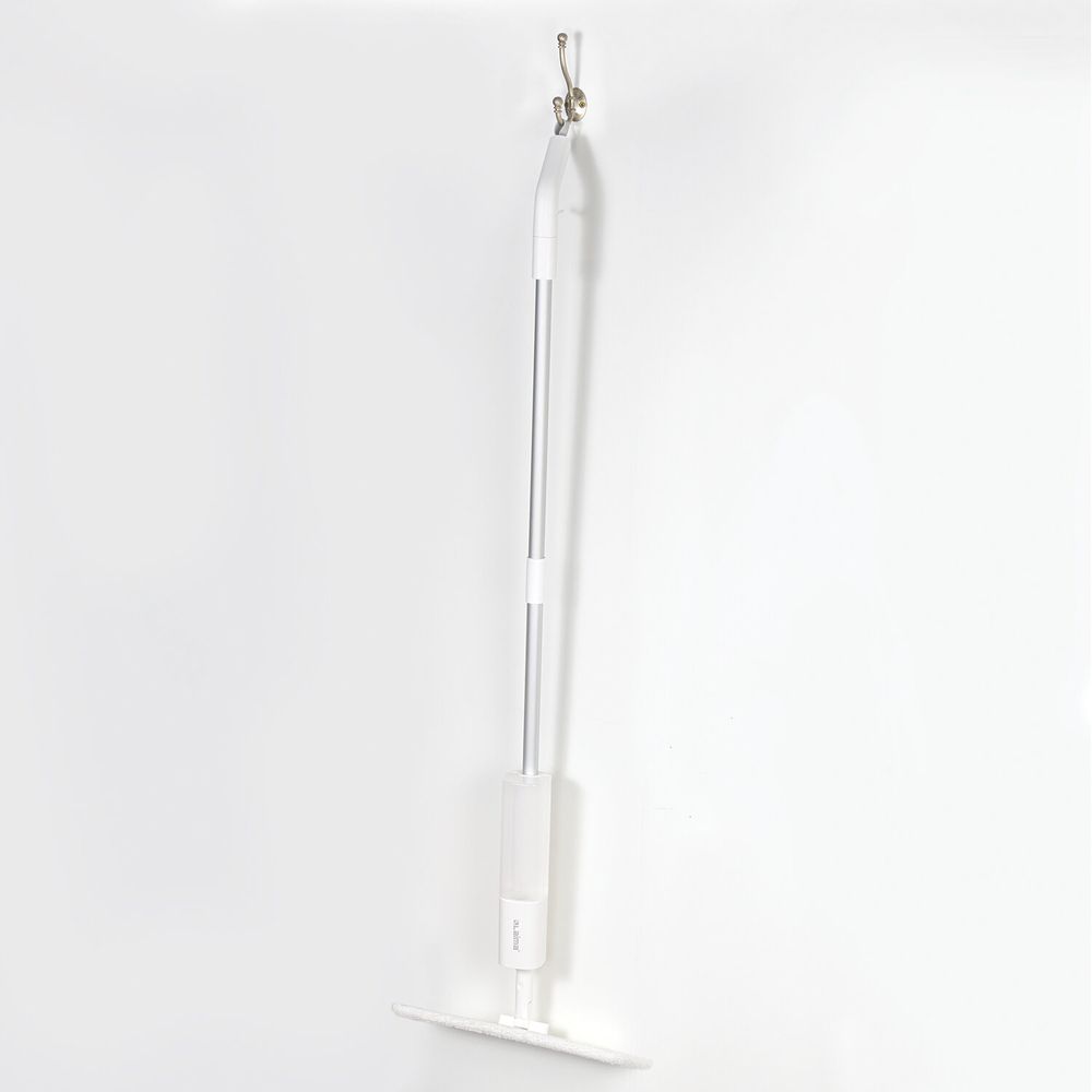 Швабра с распылителем NeoSpray luxe, 2 насадки T-Clean из плотной микрофибры, скребок, LAIMA