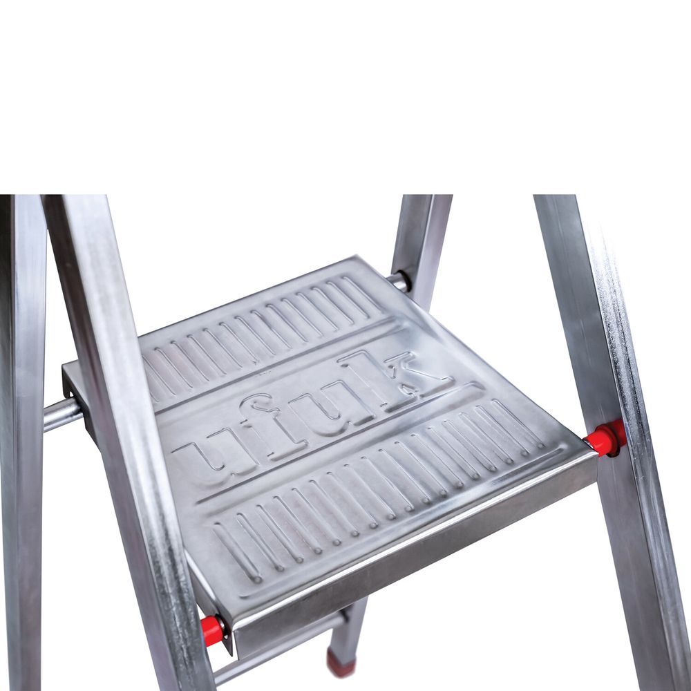 Стремянка стальная 7 ступеней, верхняя площадка 1,55 м, до 150 кг, облегченная, вес 8,74 кг