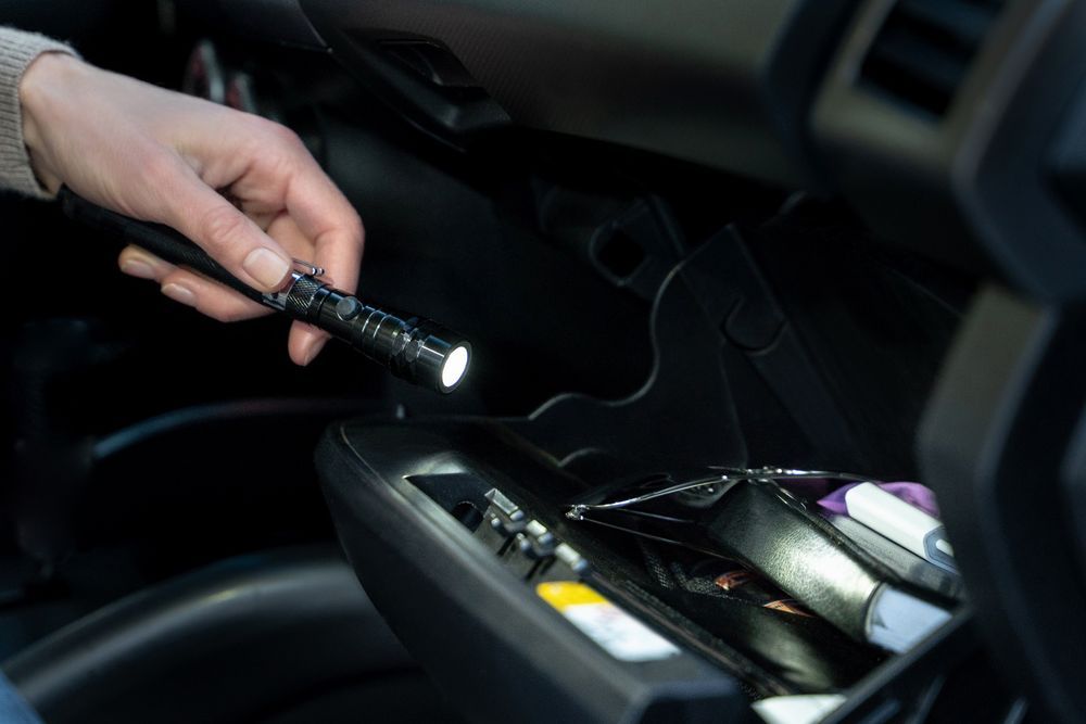 Телескопический фонарь с магнитом Flexion черный